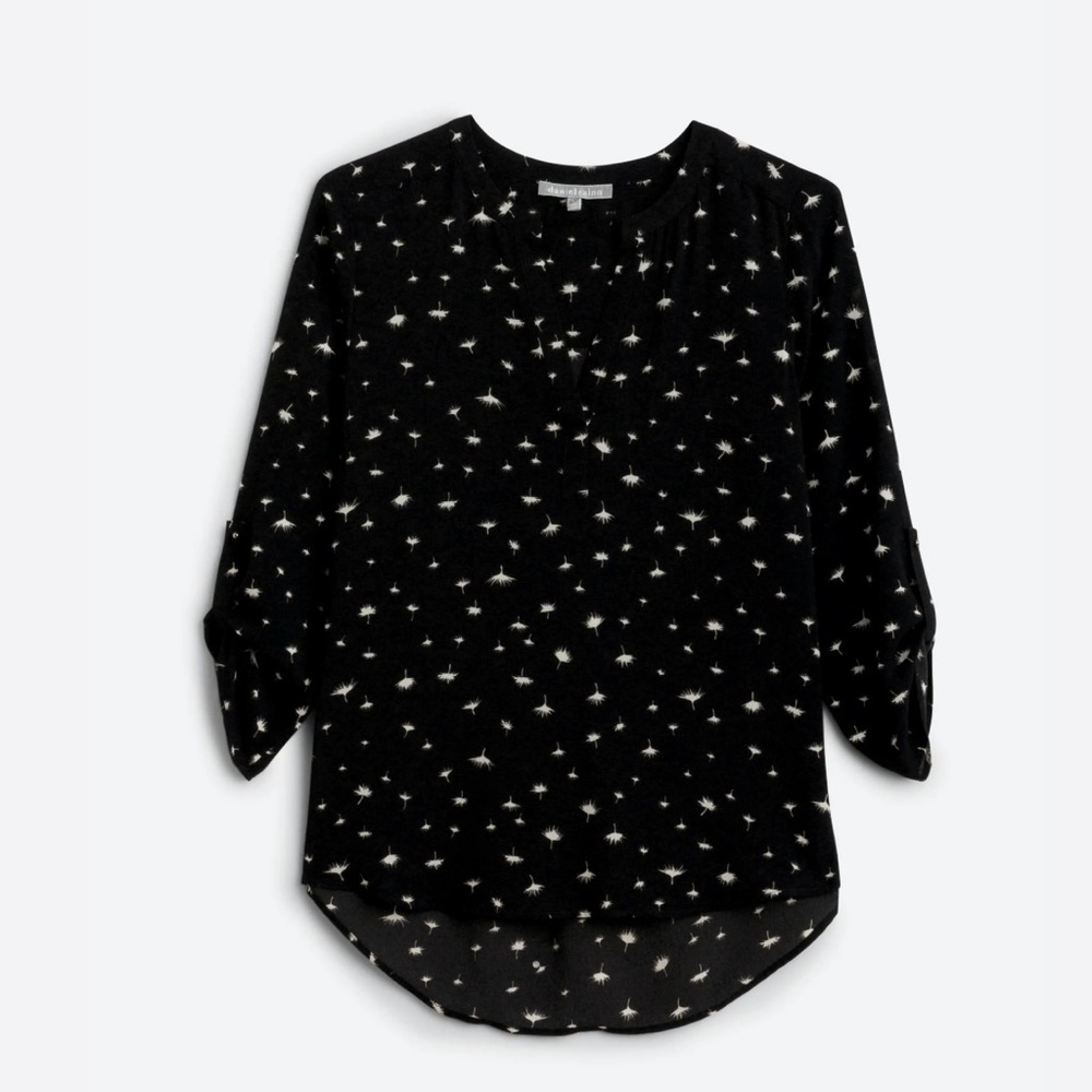 DANIEL RAINN
Koda Split Neck Waterman Blouse